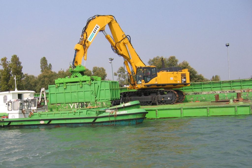 Rami Custom marine construction machine with advanced engineering, tailored modifications and compliant customization for marine industry - 2